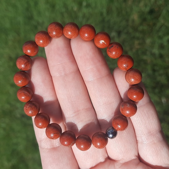 Red Jasper 8mm Bracelet - Picture 1 of 5